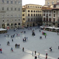 "Piazza della Signoria" by Samuli Lintula - Own work. Licensed under CC BY 2.5 via Wikimedia Commons